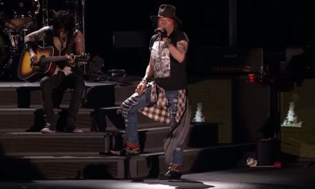 Guns N’ Roses divulga videoclipe ao vivo da clássica ‘Patience'”