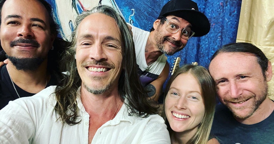 Incubus anuncia Nicole Row como baixista temporária durante recuperação de Ben Kenney