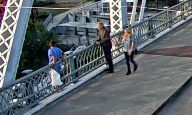 Jon Bon Jovi impede mulher de pular de ponte em Nashville